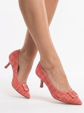 Alex Marie Textured Pointed-Toe Coral Pumps Shoes & Buckle Sz 8.5 Office Fairy